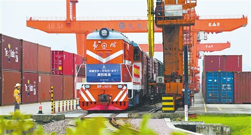 經濟日報視角 信息化賦能貨物運輸，構建現代流通新格局